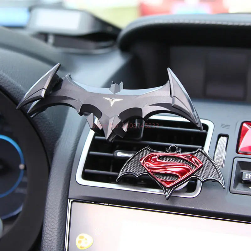 hot Arrival Batman Gravity Buckle Type Car Phone Holders Air Outlet Navigation Support Frame Suitable For All 4-6.5 Inch Device